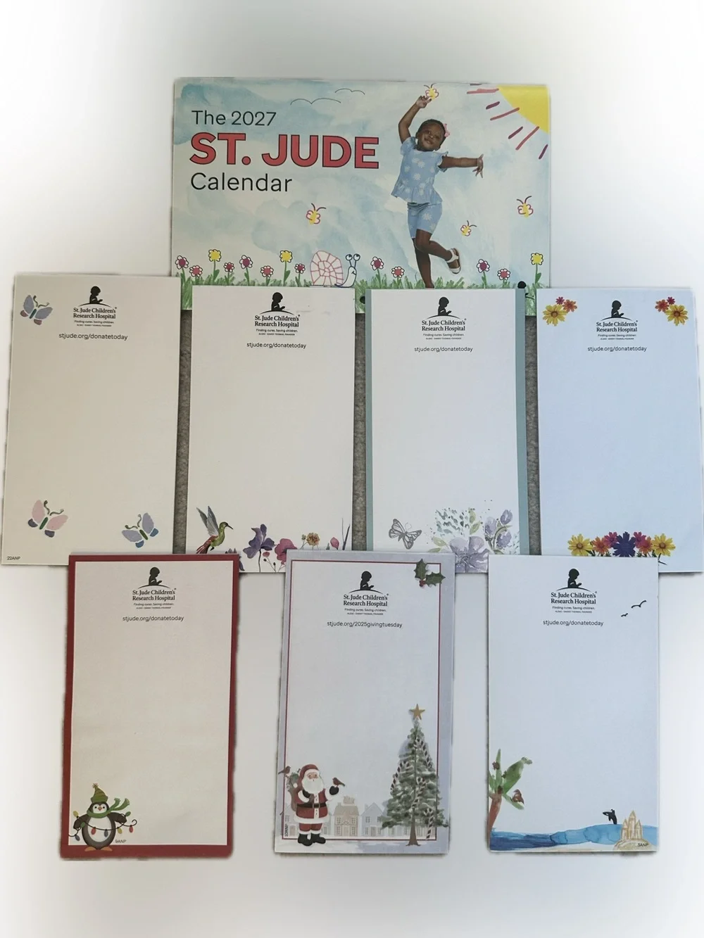 ST JUDES COLLECTIBLE 2027 CALENDAR SEASONAL NOTEPADS TABLET PADS PAPER CHRISTMAS